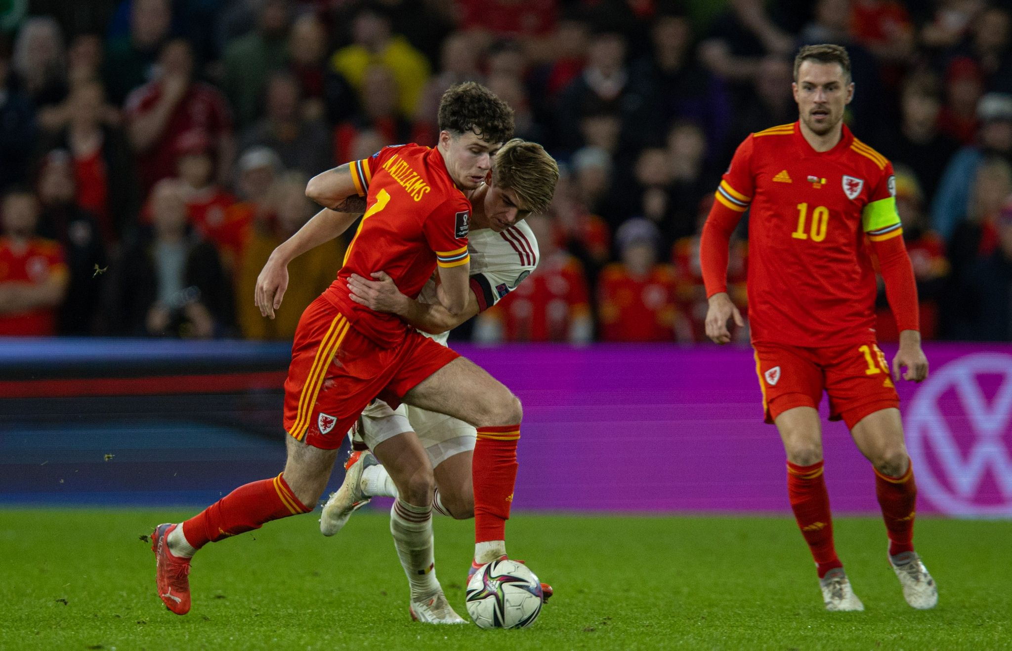 威尔士足球代表队备战国际赛事,信心十足的简单介绍 威尔士足球代表队备战国际赛事,信心十足的简单介绍