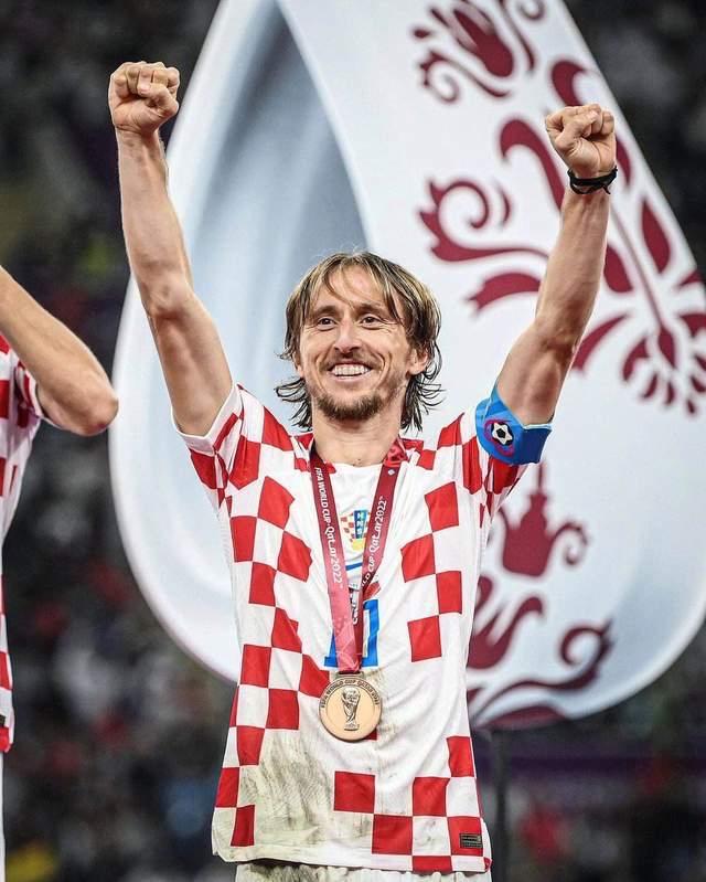 比利时力克克罗地亚,莫德里奇高光表现的简单介绍 比利时力克克罗地亚,莫德里奇高光表现的简单介绍