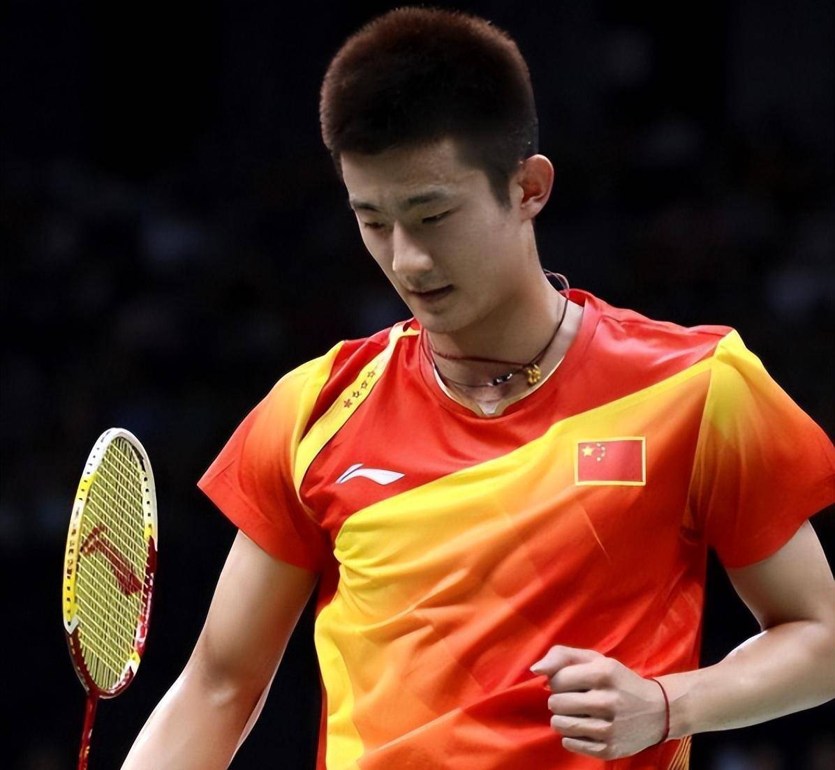 中国羽毛球队血洗法国羽毛球队,谌龙制霸全场的简单介绍 中国羽毛球队血洗法国羽毛球队,谌龙制霸全场的简单介绍