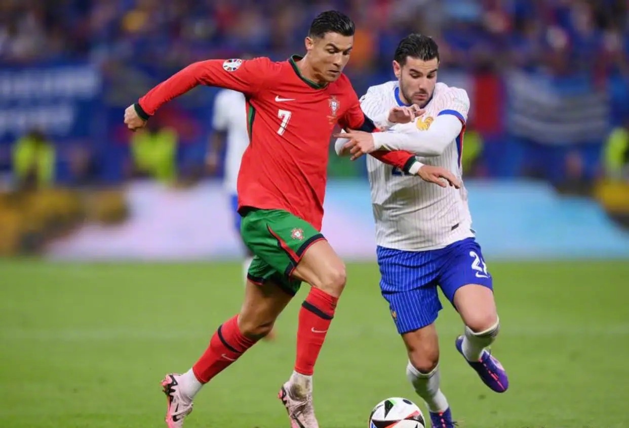 热血澎湃！欧洲国家杯赛场上豪强对决的简单介绍