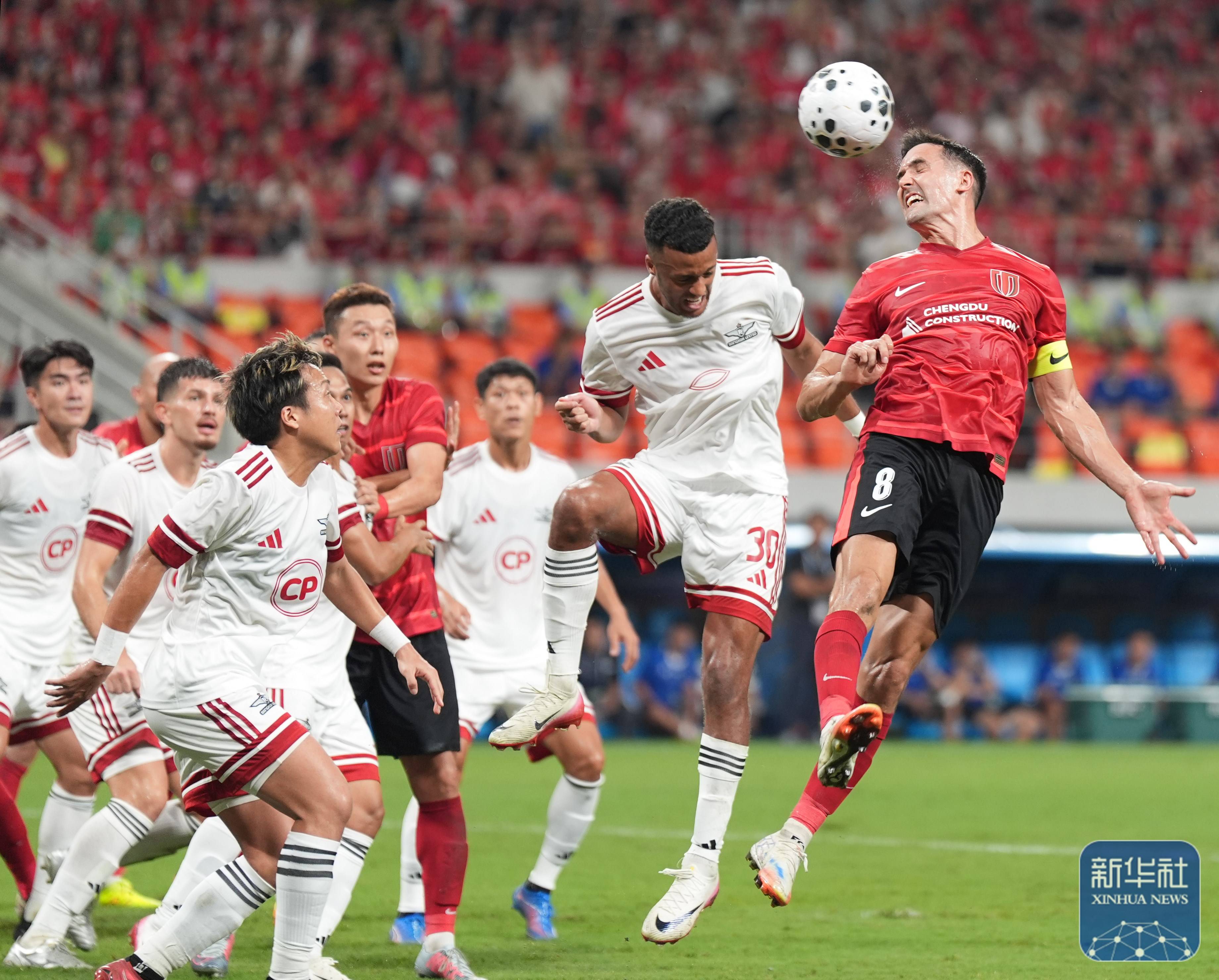 阿联酋球队入围亚冠16强赛,备战下一轮对手 阿联酋球队入围亚冠16强赛,备战下一轮对手