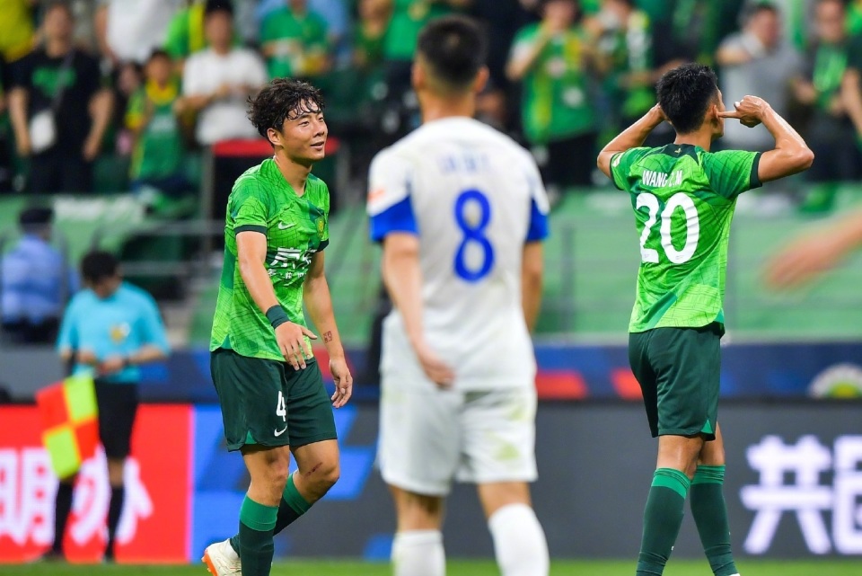 里昂客场大胜对手，稳定排名前列的简单介绍