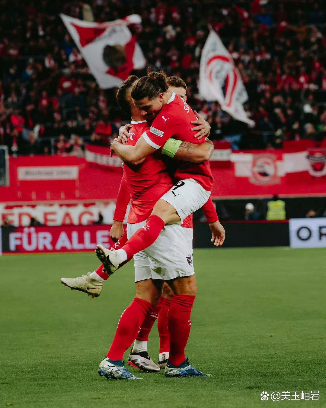 AYX体育赛事-包含欧国联比赛惊心动魄，强队强劲威风十足的词条