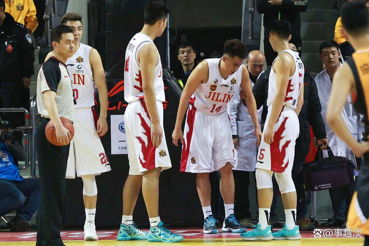 福建队横扫深圳队，胡金秋带队取胜