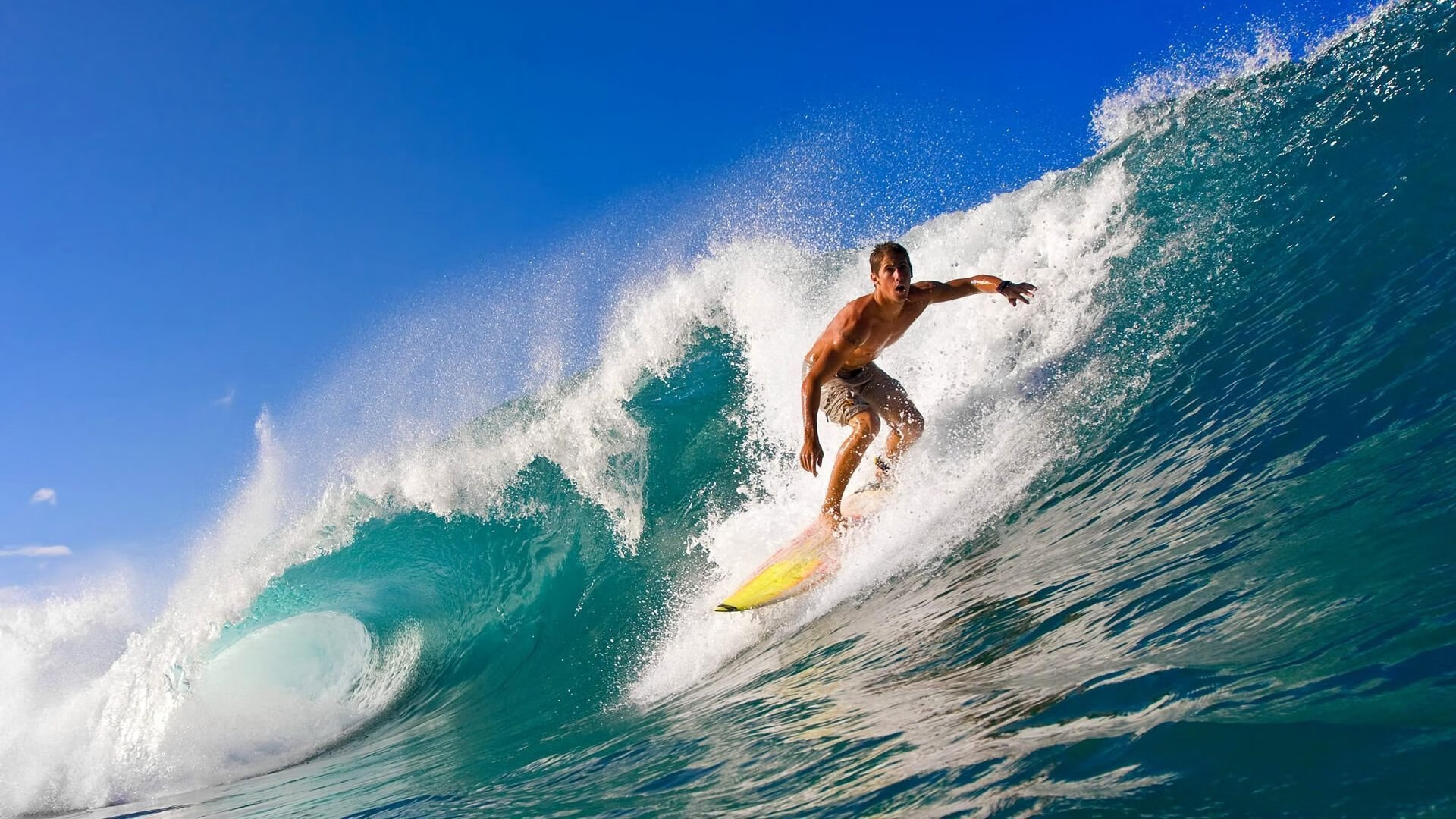 跨越太平洋的篮网风暴,拉文关键节点连斩,布鲁克林击溃上海队